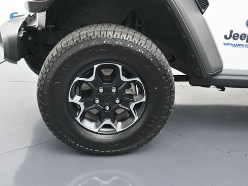Used 2021 Jeep Wrangler Unlimited Rubicon 4xe w/ Cold Weather Group image 10
