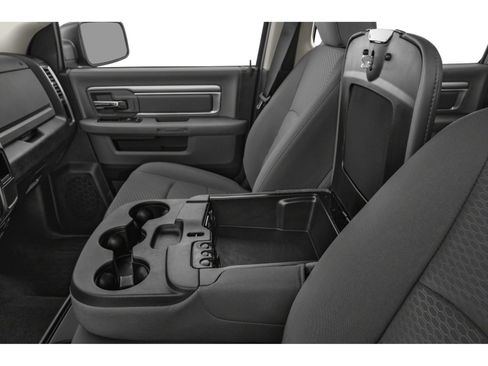 Used 2022 RAM 1500 Classic SLT w/ Electronics Group AWD/4WD image 9