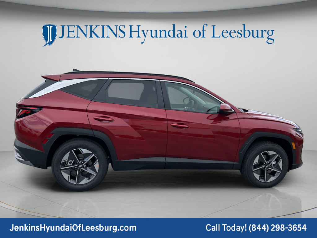 Certified 2025 Hyundai Tucson SEL FWD image 4