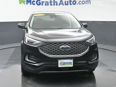 Used 2023 Ford Edge SEL image 4