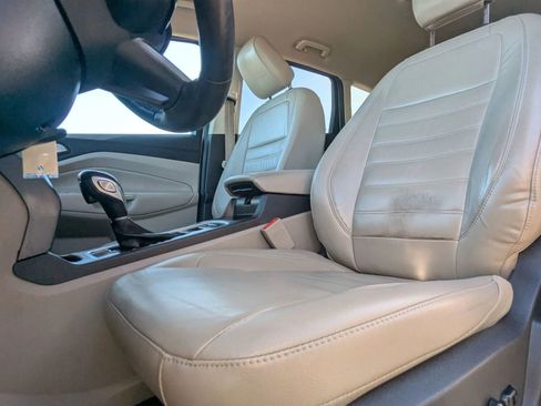 Used 2018 Ford Escape SEL AWD/4WD image 10