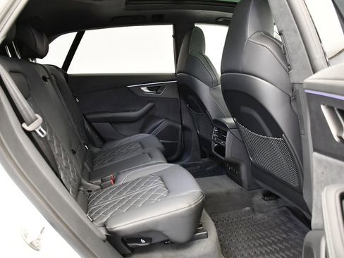 New 2026 Audi SQ8 Prestige image 50