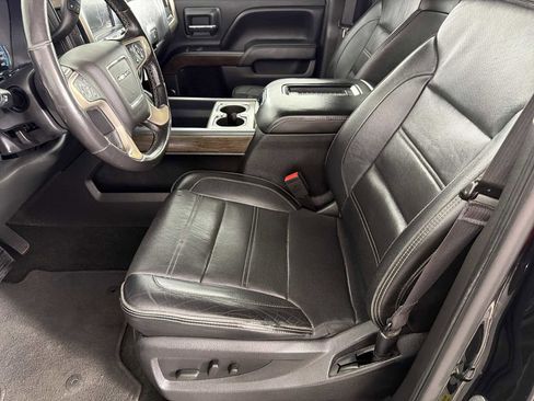 Used 2017 GMC Sierra 1500 Denali w/ Denali Ultimate Package AWD/4WD image 8