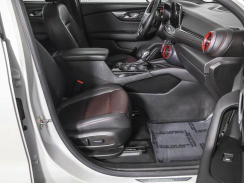 Certified 2023 Chevrolet Blazer RS w/ Driver Confidence II Package image 45