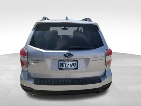 Used 2016 Subaru Forester 2.5i Limited AWD/4WD image 4