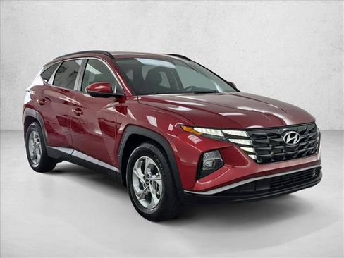 Used 2024 Hyundai Tucson SEL FWD image 3