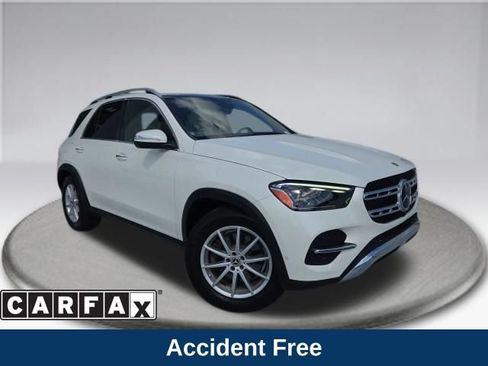 Used 2024 Mercedes-Benz GLE 450 4MATIC image 2
