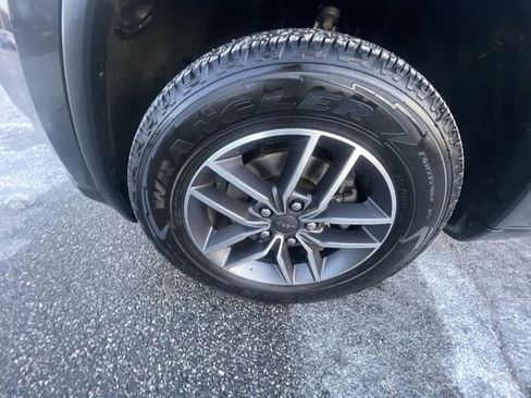 Used 2020 Jeep Grand Cherokee Limited image 26