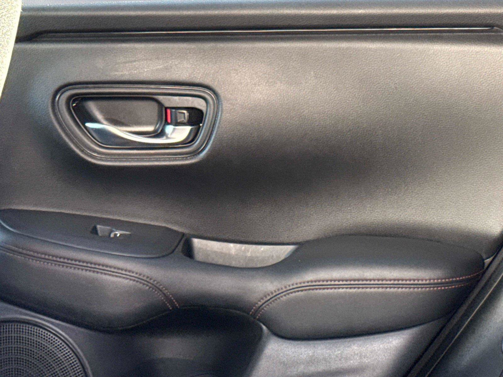 Certified 2023 Honda HR-V Sport image 14