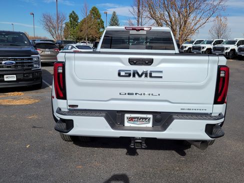 New 2026 GMC Sierra 3500 Denali Ultimate image 9