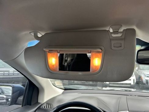 Used 2019 Ford Edge SEL FWD image 34