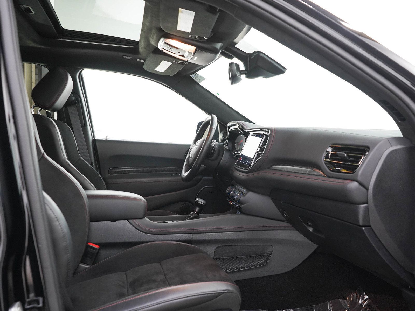 Used 2024 Dodge Durango R/T AWD/4WD image 13