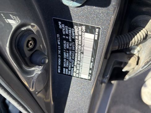 Used 2018 Honda Civic EX image 9