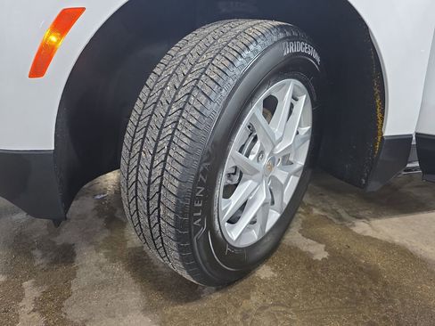 Used 2024 Chevrolet Equinox LT w/ LPO, Floor Liner Package AWD/4WD image 31
