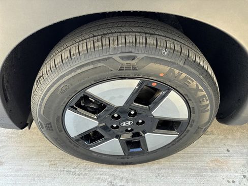 New 2026 Hyundai Santa Fe SE image 19