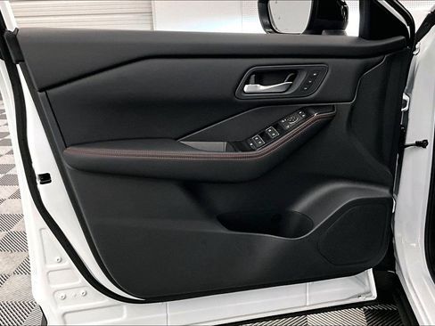 New 2026 Nissan Rogue SV w/ Rock Creek Premium Package AWD/4WD image 57