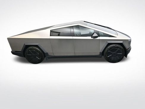 Used 2024 Tesla Cybertruck AWD Crew Cab image 16