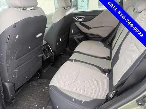 Used 2019 Subaru Forester Premium image 7