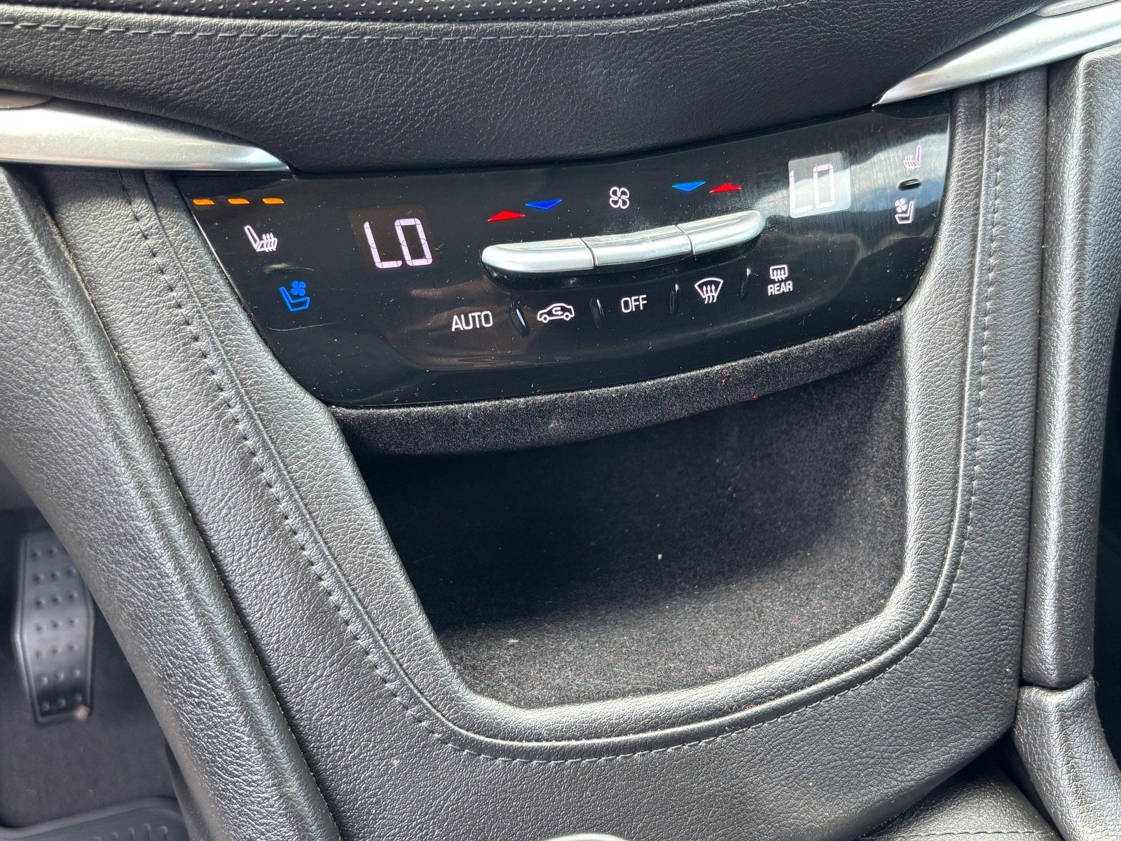 Used 2017 Cadillac XT5 Premium Luxury FWD image 15