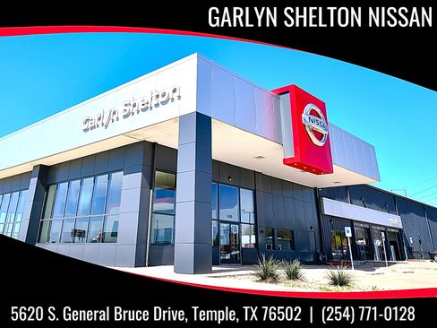 New 2026 Nissan Rogue Platinum image 3