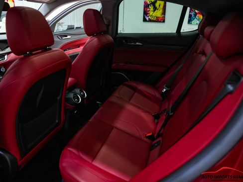 Used 2020 Alfa Romeo Stelvio Sport w/ Quick Order Package 22K Sport image 9