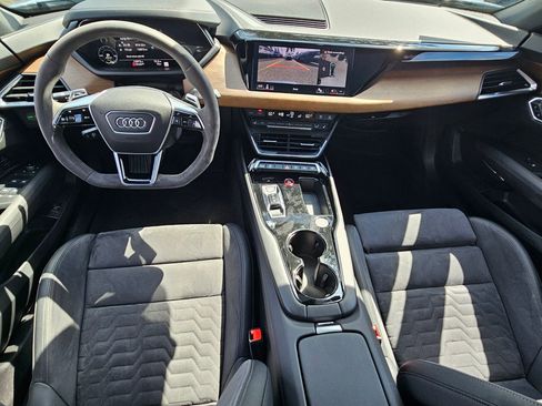 Used 2022 Audi e-tron GT Prestige w/ Prestige Package AWD/4WD image 23
