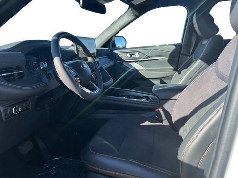 Used 2026 Ford Explorer Tremor w/ Tremor Ultimate Package image 11