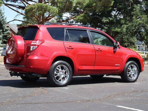 Used 2012 Toyota RAV4 Limited w/ Premium Plus Value Pkg AWD/4WD image 5