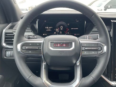 New 2026 GMC Acadia Elevation image 13