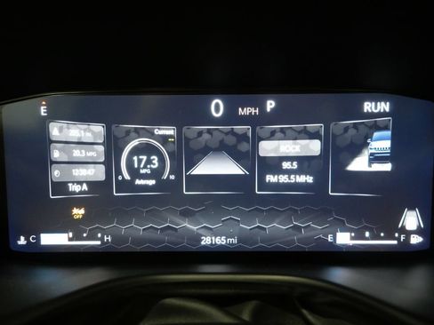 Used 2023 Jeep Compass Limited w/ Elite Group AWD/4WD image 16