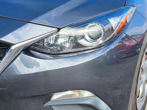 Used 2014 MAZDA MAZDA3 i Sport image 10