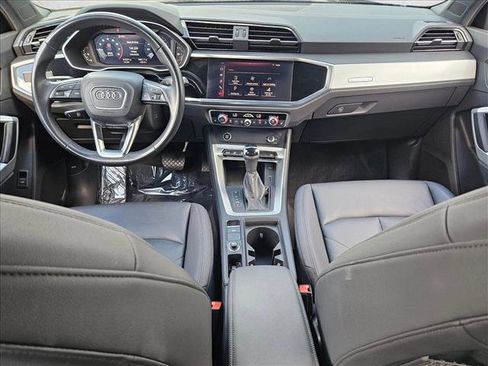 Used 2021 Audi Q3 2.0T Premium w/ Convenience Package image 16