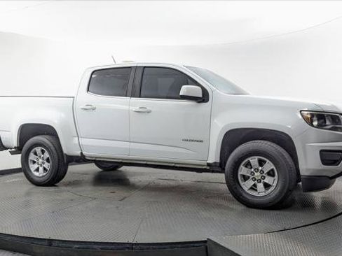 Used 2019 Chevrolet Colorado W/T w/ WT Convenience Package RWD image 11