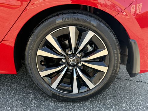 Used 2023 Honda Civic EX-L image 11