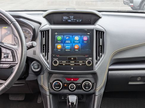 Used 2022 Subaru Crosstrek 2.5i Sport w/ Moonroof Package image 3