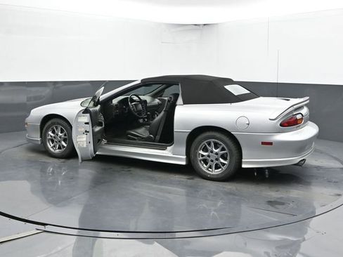 Used 2002 Chevrolet Camaro Z28 w/ Sport Appearance Pkg RWD image 50