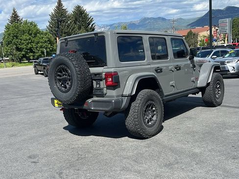 Used 2022 Jeep Wrangler Unlimited Rubicon w/ Xtreme Recon 35" Tire Package AWD/4WD image 5