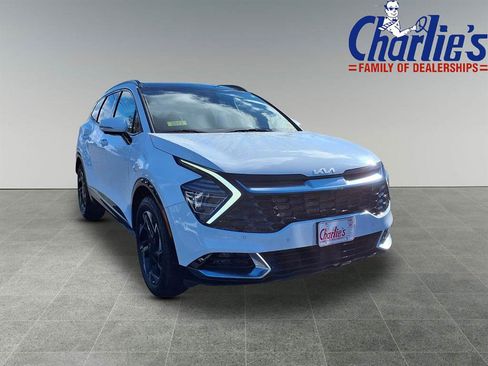 Certified 2023 Kia Sportage SX image 3