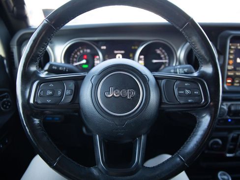 Used 2023 Jeep Wrangler Unlimited w/ Cold Weather Group AWD/4WD image 11