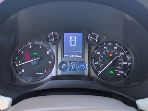 Used 2015 Lexus GX 460 image 8