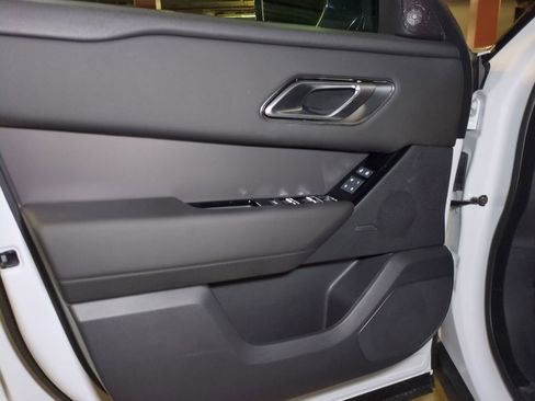 New 2026 Land Rover Range Rover Velar S AWD/4WD image 11