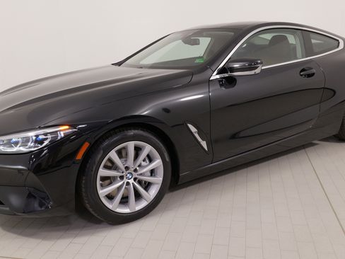 Used 2020 BMW 840i xDrive Coupe w/ Driving Assistance Package image 3