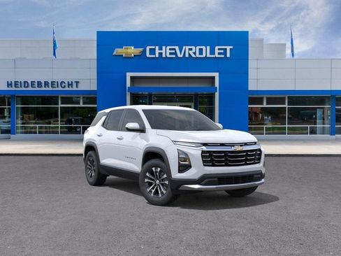 New 2027 Chevrolet Equinox LT FWD image 1