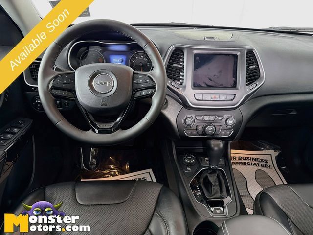 Used 2023 Jeep Cherokee Altitude Lux w/ Elite Group AWD/4WD image 22