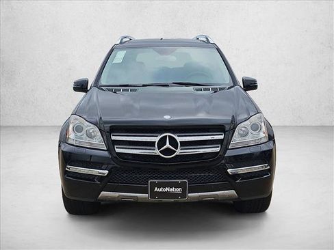Used 2011 Mercedes-Benz GL 450 4MATIC image 2