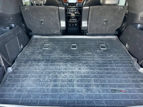 Used 2018 Lincoln Navigator Reserve w/ Technology Package AWD/4WD image 14