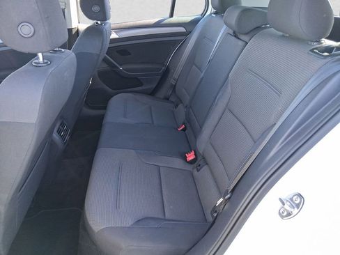 Used 2019 Volkswagen e-Golf SE w/ Driver Assistance Package image 10