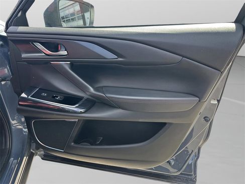 Used 2021 MAZDA CX-9 Carbon Edition image 24