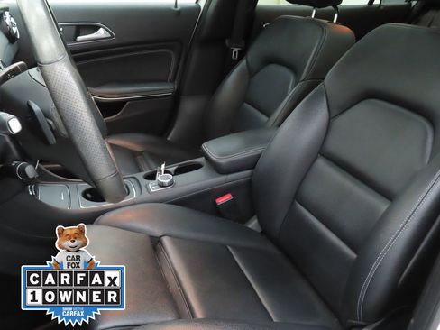 Used 2020 Mercedes-Benz GLA 250 image 10