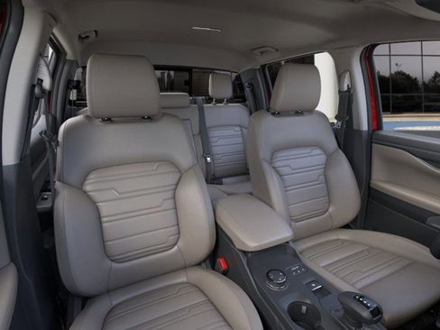 New 2025 Ford Ranger Lariat w/ FX4 Off-Road Package image 10